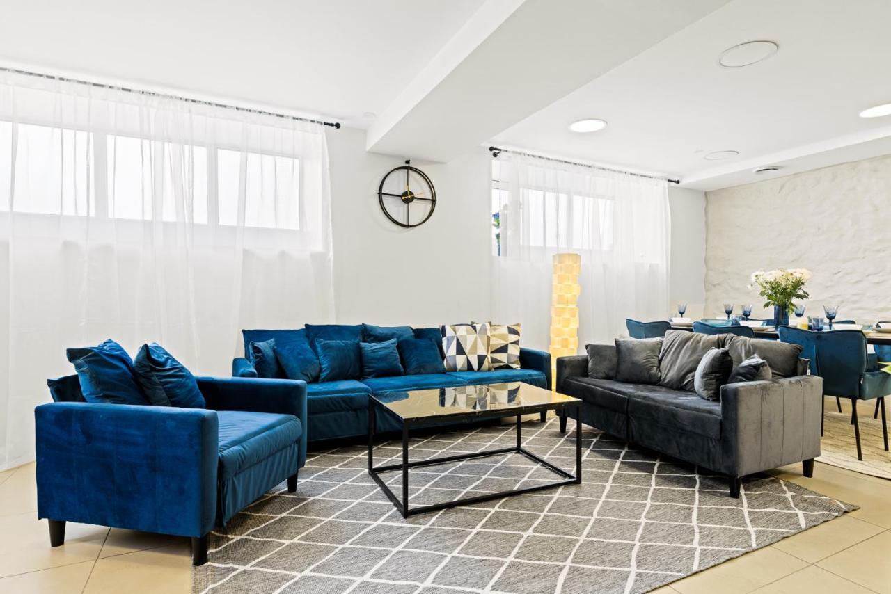 Sirena Apartment - Self Check-In And Free Parking Tallinn Extérieur photo