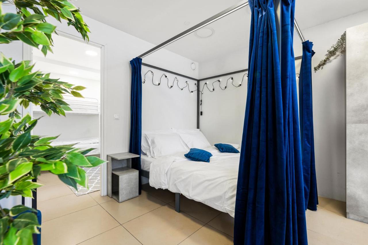 Sirena Apartment - Self Check-In And Free Parking Tallinn Extérieur photo